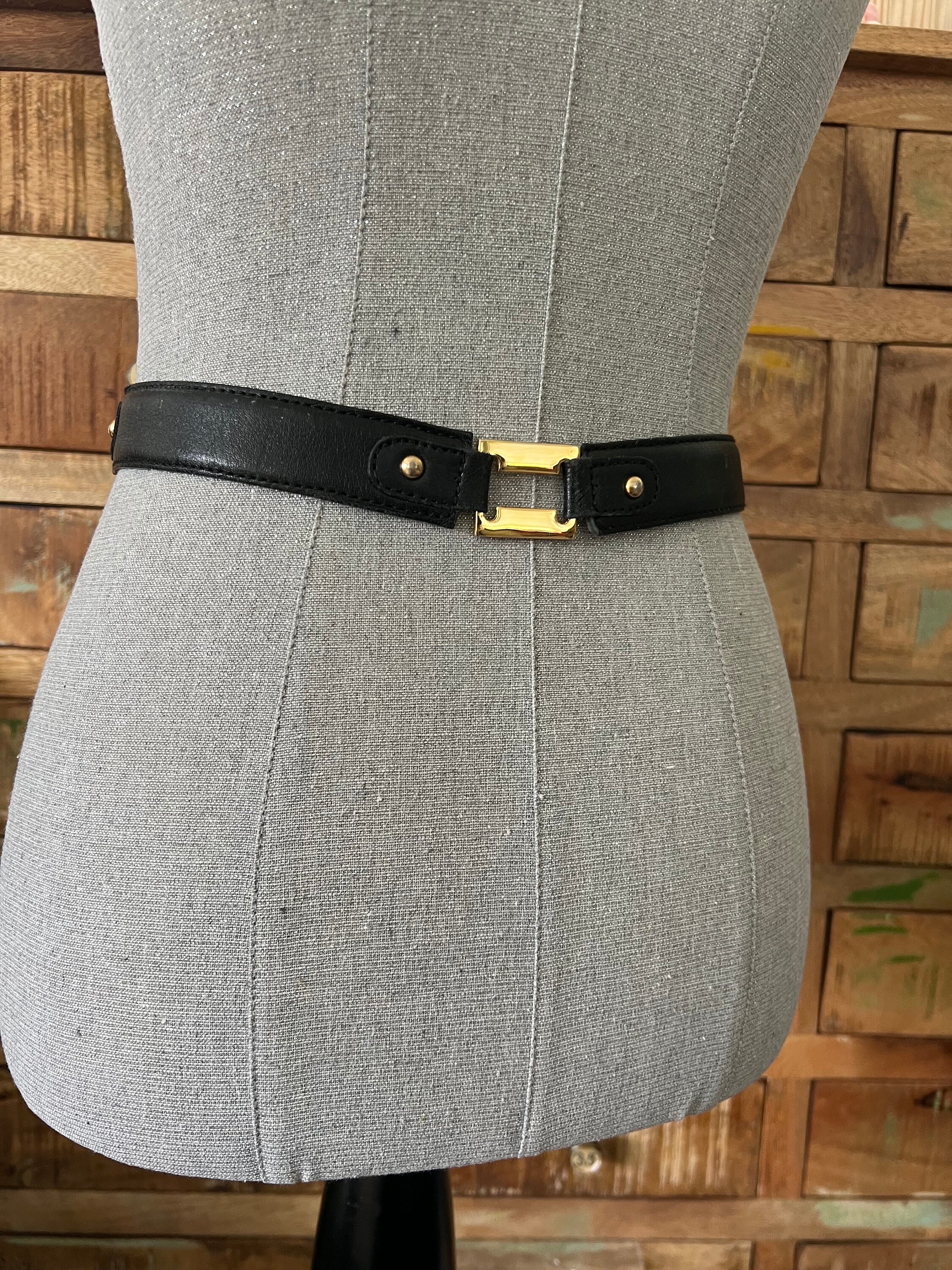 Vintage Black Leather Look Waist Belt With Gold Link 