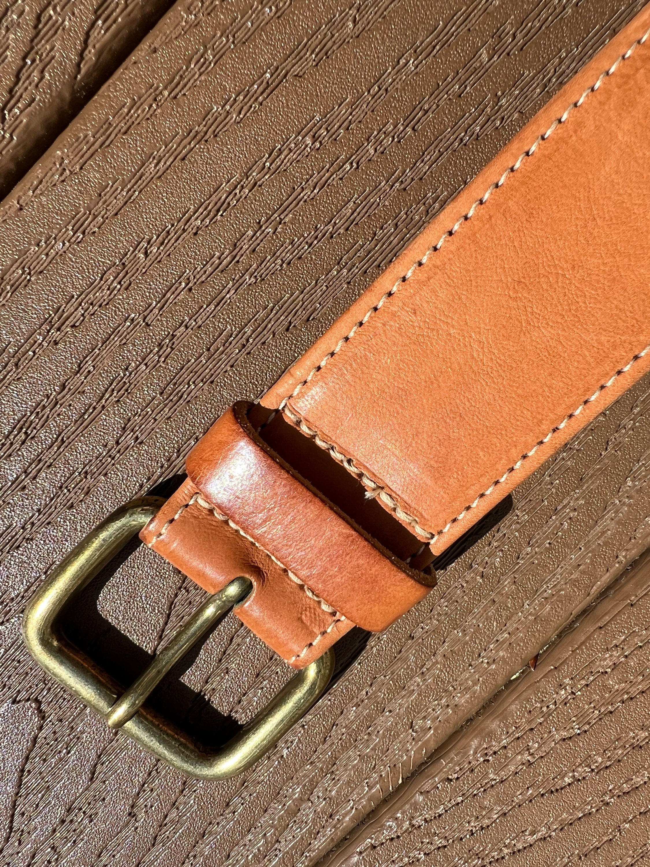 sisley leather brown unisex belt Size:XL Made In Italy Vintage Sisley Brown Leather/tweed Material Italian Leather  main image 2