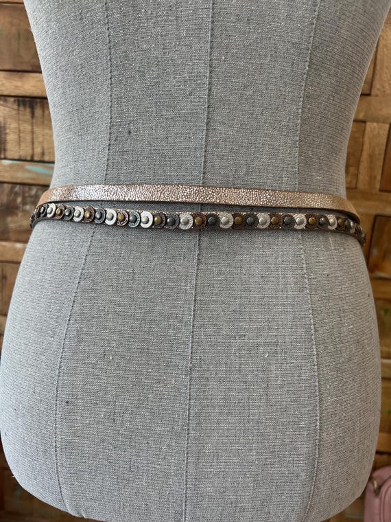 AMAZING Vintage Silver Leather Studded Belt 1 1/2 main image 3