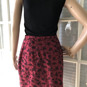 Vintage Ann Taylor silk red/Black and brighter floral mini skirt image 1