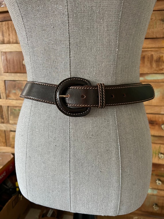 Nice vintage dark brown western belt