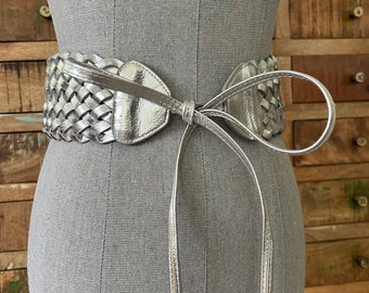 Handmade Metallic Silver Woven Belt: Adjustable Vegan  display picture 2