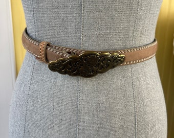 Vintage Tan belt with off-white topstitching and brass toned scroll buckle waist belt