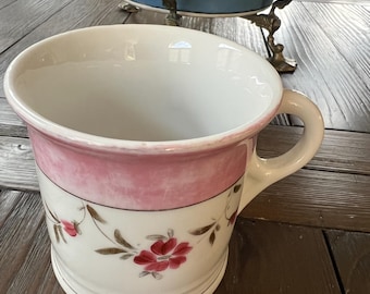 Taza de afeitar de porcelana antigua con diseño floral vintage