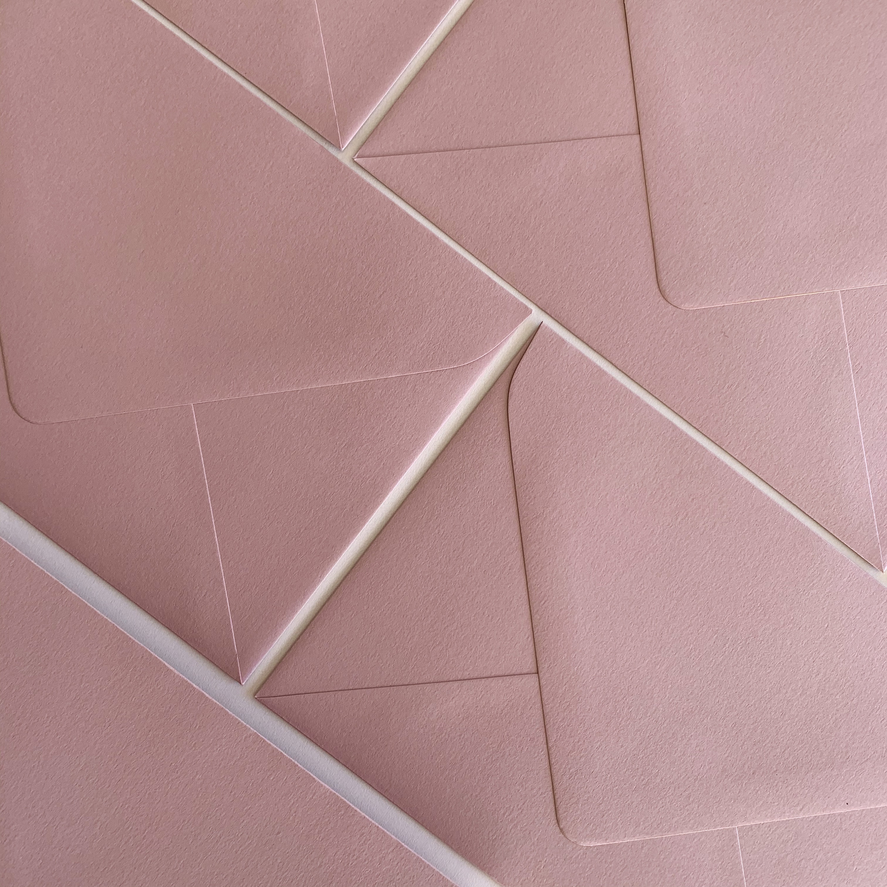 40 x C5 White Envelopes 100gsm Diamond Flap Greeting Card A5 Wedding Invitation 40 x C5 White Envelopes 100gsm Diamond Flap Greeting Card A5 Wedding Invitation