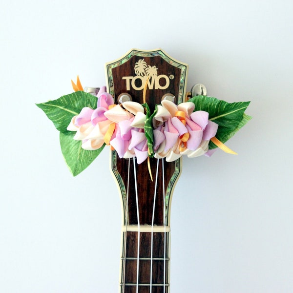 Ukulele lei / Ukulele gifts, Ukulele Accessories, Ribbon leis, Hawaiian crafts, Ukulele Gifts, Ukulele Decor, Uke, Ukulele Lover, Mandolin,