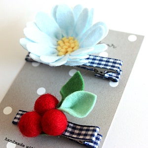 Daisy Felt Flower Hair Clip with Gingham check Ribbon / Set of daisy and berry hair clip image 2