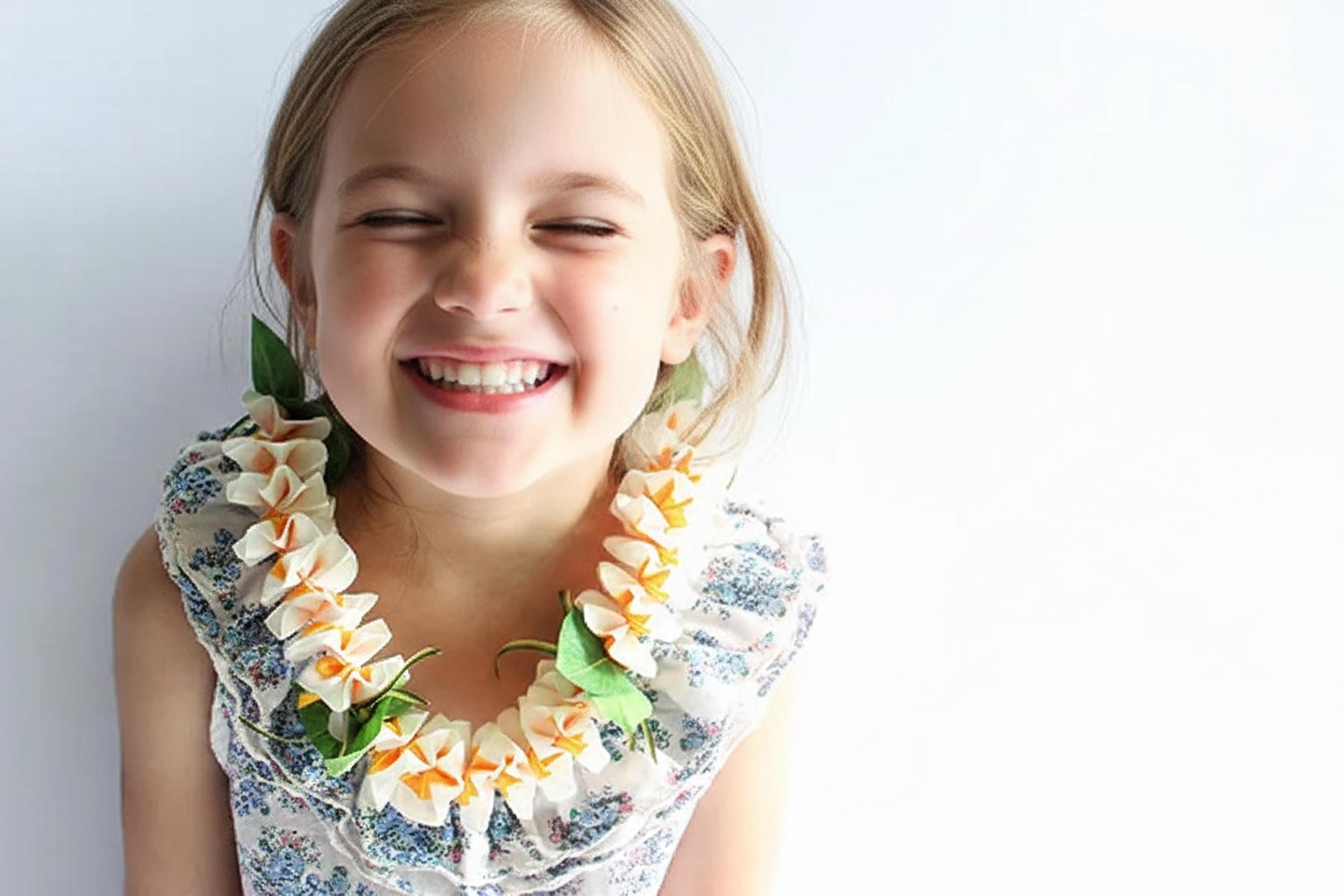 Set 12 Collane Di Fiori Hawaiani - Lei Tropicali Per Feste A Tema Hawaii E Party In Stile Luau 942358