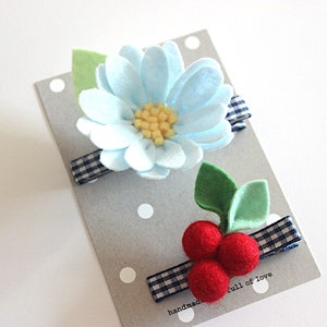 Daisy Felt Flower Hair Clip with Gingham check Ribbon / Set of daisy and berry hair clip image 3