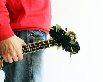 Ukulele lei / black hibiscus, Ukulele Strap, Ukulele Accessories, ukelele strap, Ukulele Gift, Ukulele Decor, Uke, Ukulele case, Ukulele bag