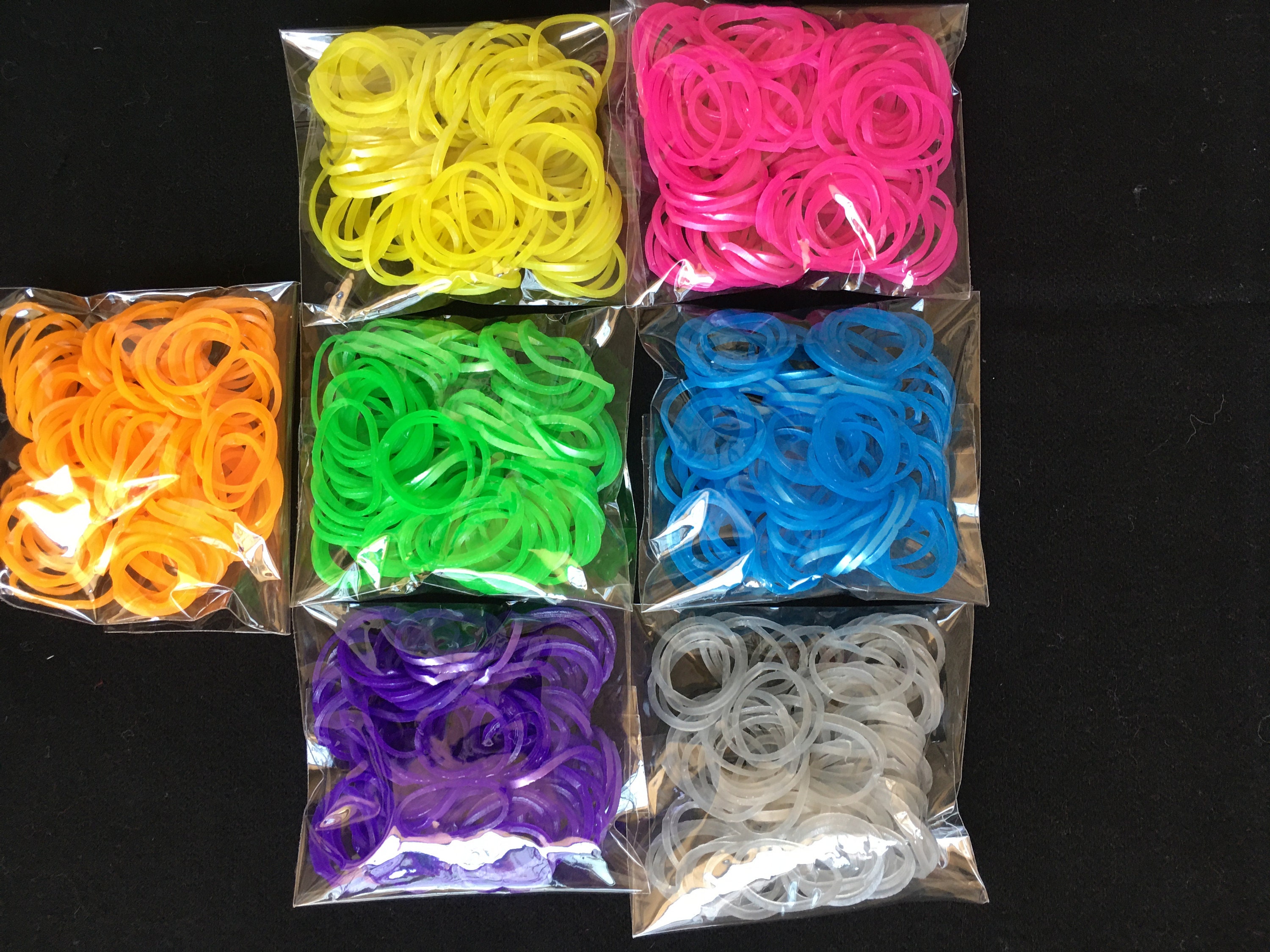  Rainbow Loom Mother-of-Pearl Rubber Bands Refill - 600 Bands &  24 C-Clips : Office Products