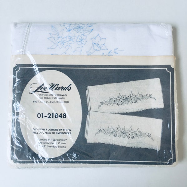 Vintage New Crewel Embroidery Pillow Kit Lee Wards AMERICAN