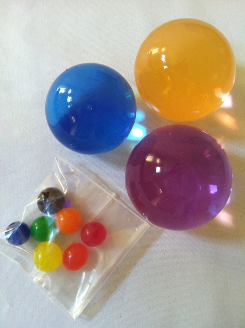 tiny gelatin candy bals tiny gelatin candy bals