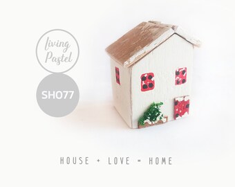 Rustic Driftwood Cottage: Christmas-Themed Tiny Home for Mini Wooden Village, Driftwood Art, Handmade Decor Gift, Perfect for the Holidays