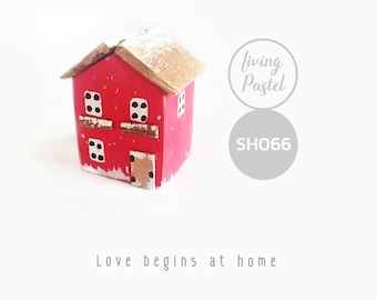 Primitive Christmas-Themed Wooden House: Mini Village, Miniature House Decor, Driftwood Art, Handmade Decor Gift