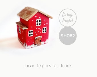 Tiny House: Small Decorative Wooden Home for Mini Wooden Village, Handmade Christmas Decorations, Driftwood Art Gift