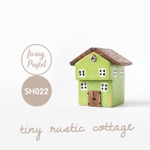 Little Driftwood shelf ornament, Driftwood Cottage, Coastal home decor, Rustic home decor, Small wood house for mini wooden village