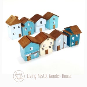 Miniature Wooden House Christmas Gift, Personalised Home Decor for mini wooden village, Rustic house Décor, Tiny House Driftwood Art Decor
