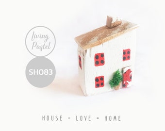 Little Driftwood Cottage: Handmade Christmas-Themed Home Decor from Recycled Wood, Wood Shelf Decor, Miniature House Village, Unique Gift