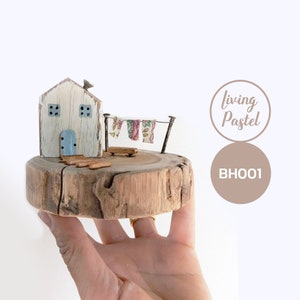 Miniature House Driftwood shelf ornament, driftwood Cottages and Houses, coastal home decor, rustic home decor, Seaside scene, New Home Gift