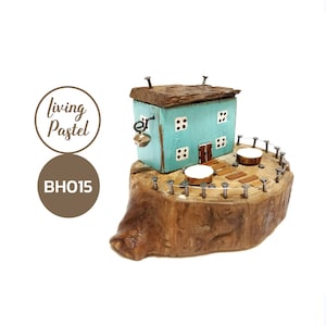 Little Driftwood shelf ornament, driftwood Cottage, coastal home decor, rustic home decor, Small wood house for mini wooden village