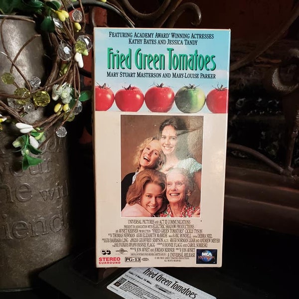 Classic 1990s 1991 Fried Green Tomatoes VHS Video Nostalgia Fannie Flagg's 1987 1980s Novel Drama Comedy Film Whistle Stop Kathy Bates Movie