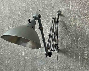 Large, restored vintage scissor lamp wall lamp desk lamp from Midgard