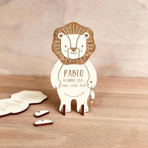 Anuncio de nacimiento de león – Tarjeta de madera personalizada | Anuncio de bebé original y único