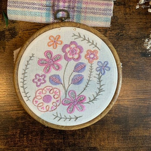 Modern Botanical Spring Pastel Embroidery printed flowers design, Perfect for beginners and advanced embroidery crafts and sewing hobbies