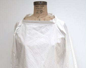 Off White Cotton Artist Smock: English Paper-Cotton Tunic