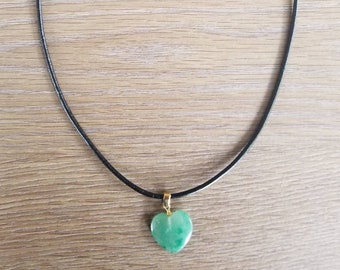 Dun leer groene Jade hart ketting, lederen sieraden meditatie ketting, ketting van de droom