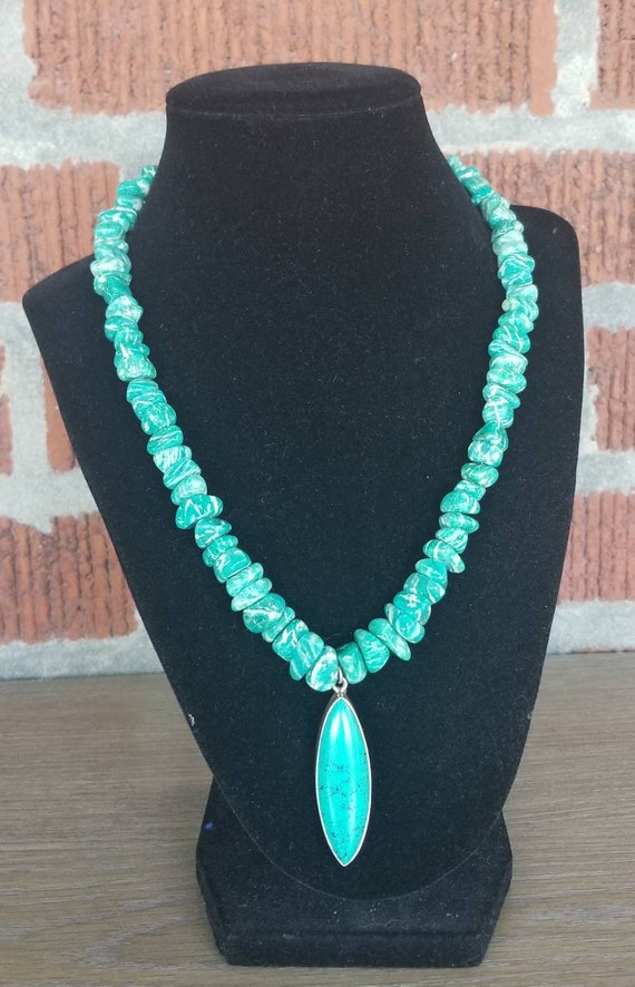Vintage Green Turquoise Nugget Pendant Necklace, S