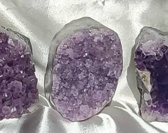 Amethyst Geodes, Gift, Quartz Geode, Base Cut, Cathedral Amethyst, Quartz Cluster, Amethyst Cluster, Amethyst Quartz, Crown Chakra