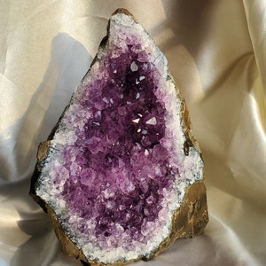 Discount Large Amethyst Geodes, Quartz Geode, Base Cut, Cathedral Amethyst, Quartz Cluster, Amethyst Cluster, Amethyst Quartz, Crown Chakra