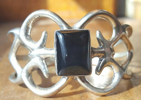 Vintage Navajo Sandcast Black Onyx Sterling Silve… - image 1