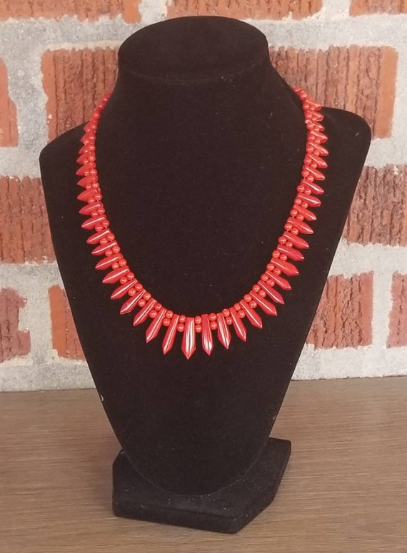 1940s Art Deco Vintage Momo Coral Necklace, Natura