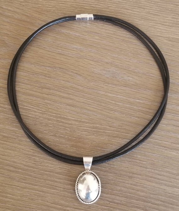 Sterling Silver Mexico 925 Oval Charm Black Leather Necklace - Black Leather Necklace With Pendant Sterling Silver Mexico 925 Oval Charm Black Leather Necklace - Black Leather Necklace With Pendant