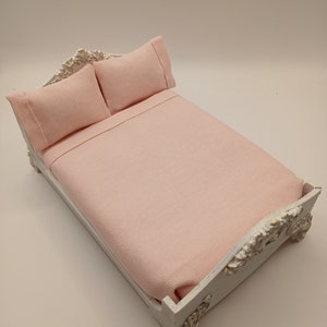 Dollhouse Miniature 6 PC Sheet Set 1:12 Scale Pillows With Removable Pillowcases Soft Pink Cotton Fits Double / Queen Size Beds Handmade