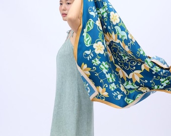 Luxury 100% Twill Silk Scarf , Elegant Floral Printed Square Scarf 90x90cm, Timeless Statement Piece for Women
