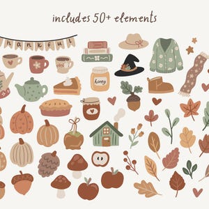 Op de afbeelding: Een set van 50+ herfstthema-illustraties met pompoenen, bladeren, een huis, een heksenhoed, een theepot, een taart en meer. De illustraties zijn in een warme kleurenpalet van bruinen, oranje en gele tinten.