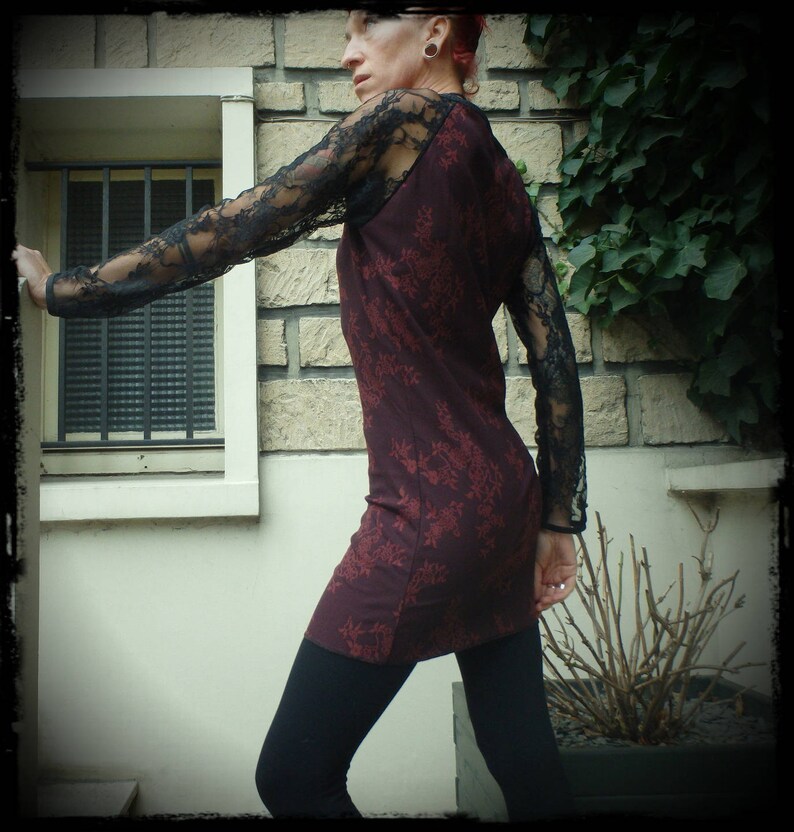 Robe bordeaux , dentelle noire , robe manches longues , robe courte , fait main image 5