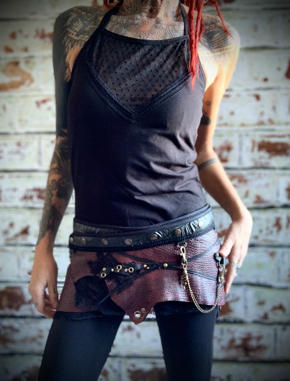 Burgundy tie leather skirt online
