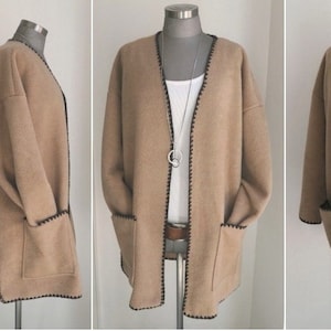 Übergangsjacke Cabanjacke EGG-Shape Kurzmantel mit Häkelsaum in camel unisize hier 38-44 Bild 1