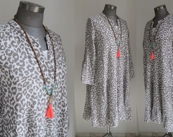 Muslin Leo tunic dress knee-length, animal print Leo dress size 36-40 gray white muslin dress cotton