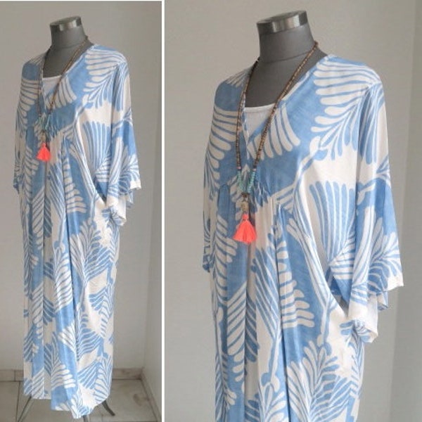 Boho Maxikleid blau weiss langer Kaftan Strandkleid Abendkleid Hochzeitskleid Damen in Unisize