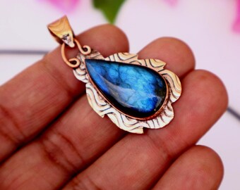 Collar con colgante de cobre y labradorita: joyería espiritual hecha a mano, cristal curativo para ella
