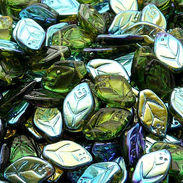 25pcs perles de feuilles de verre pressé tchèques 7x12mm Olivine AB