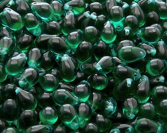 30pcs Czech Pressed Glass Teardrop Beads 6x9mm Emerald (A 09-16)