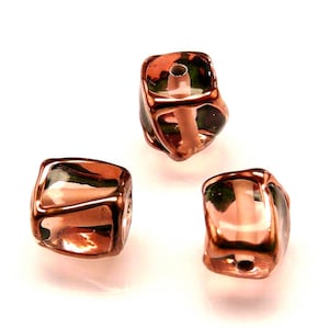 2 pezzi perline di vetro ceco per lampade cubo intrecciato 10 mm rosaline con filo dorato (LW-CUBE009)