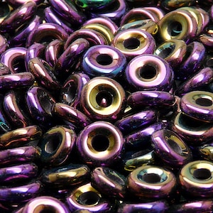 30pcs Czech Pressed Glass Round Ring O Beads 8mm Jet Red Iris